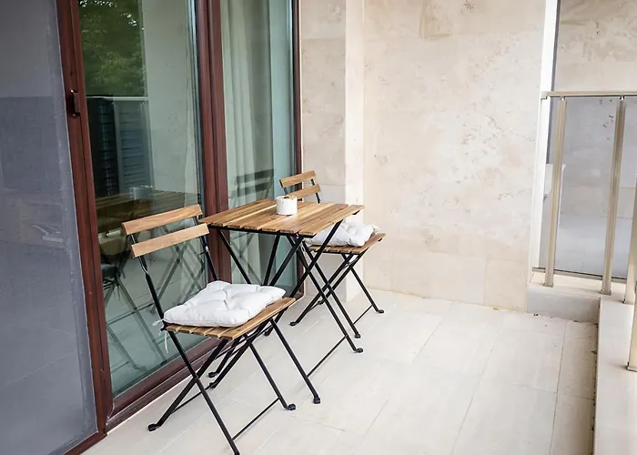 Apartman Skyline - Stylish 1bd By Flat Mаnаger