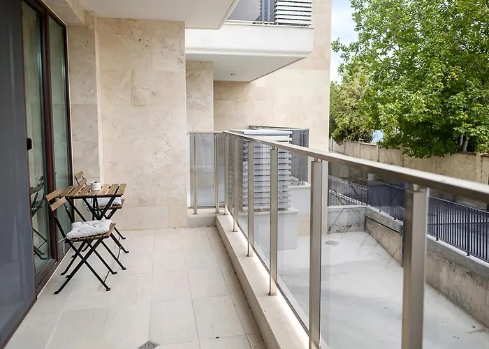 Skyline - Stylish 1bd By Flat Mаnаger Apartman *